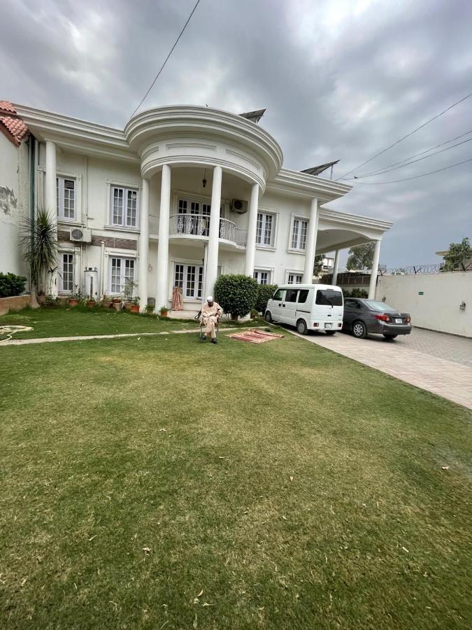 Shelton'S Rezidor House Ξενοδοχείο Πεσαβάρ Εξωτερικό φωτογραφία